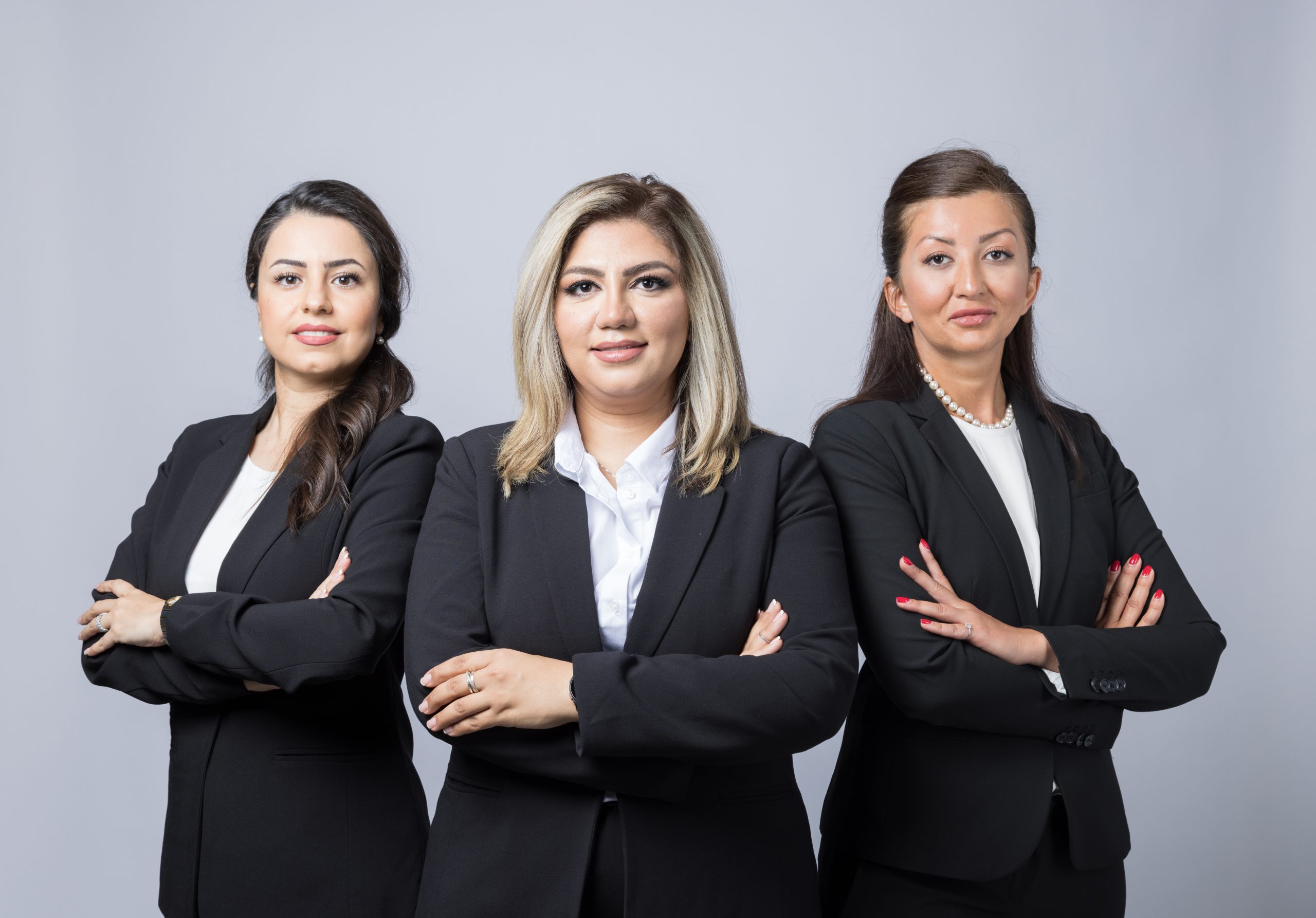 پریناز طاهری بهترین وکیل مهاجرتی برای مهاجرت به کانادا